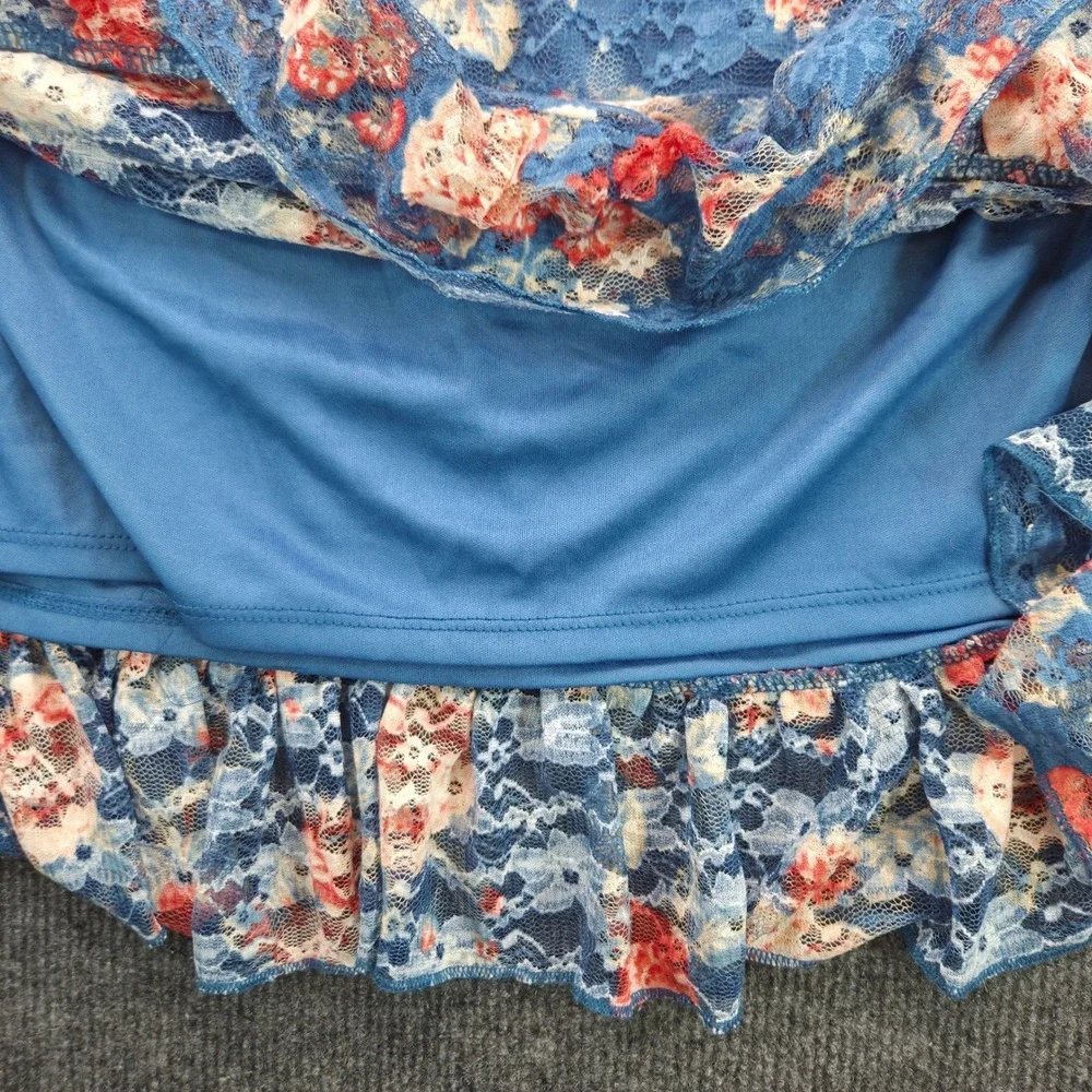 Almost Famous Womens Medium Blue Floral Lace Ruffle Bell Sleeve‎ Boho Peplum Top